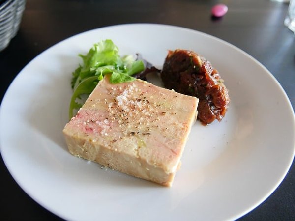 Comment intégrer le foie gras dans une alimentation équilibrée?